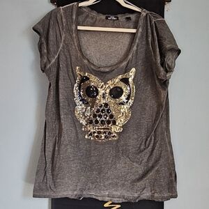 Via Milano!  Charcoal Tee with Gold Sequin Owl NWOT Size Xl
